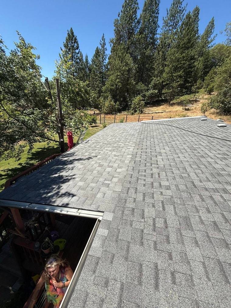 Full roof replacement in Grants Pass